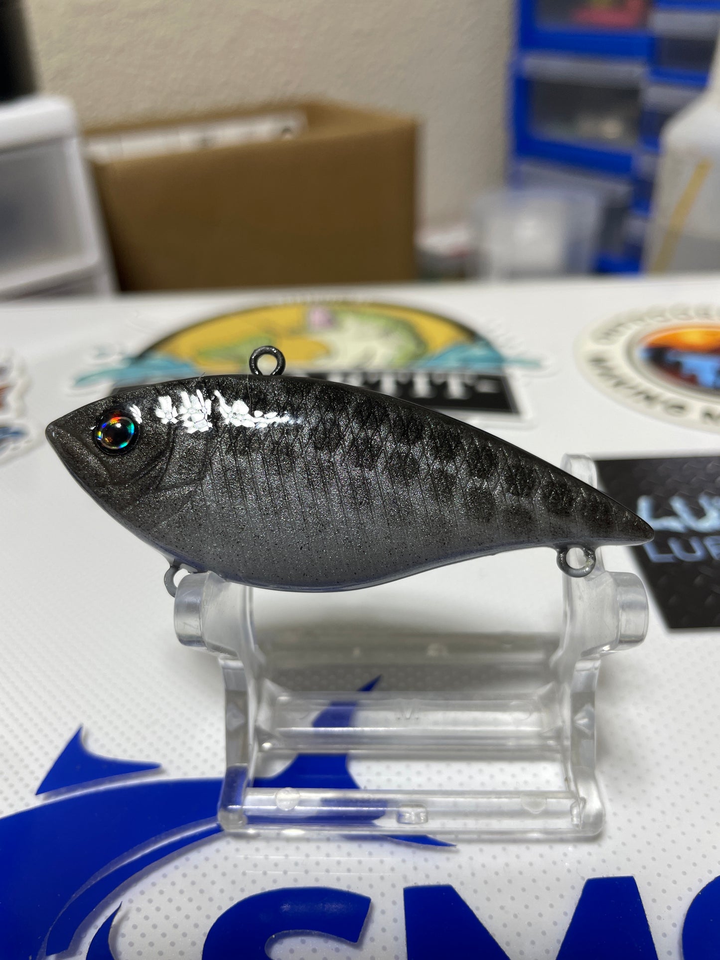 60mm lipless